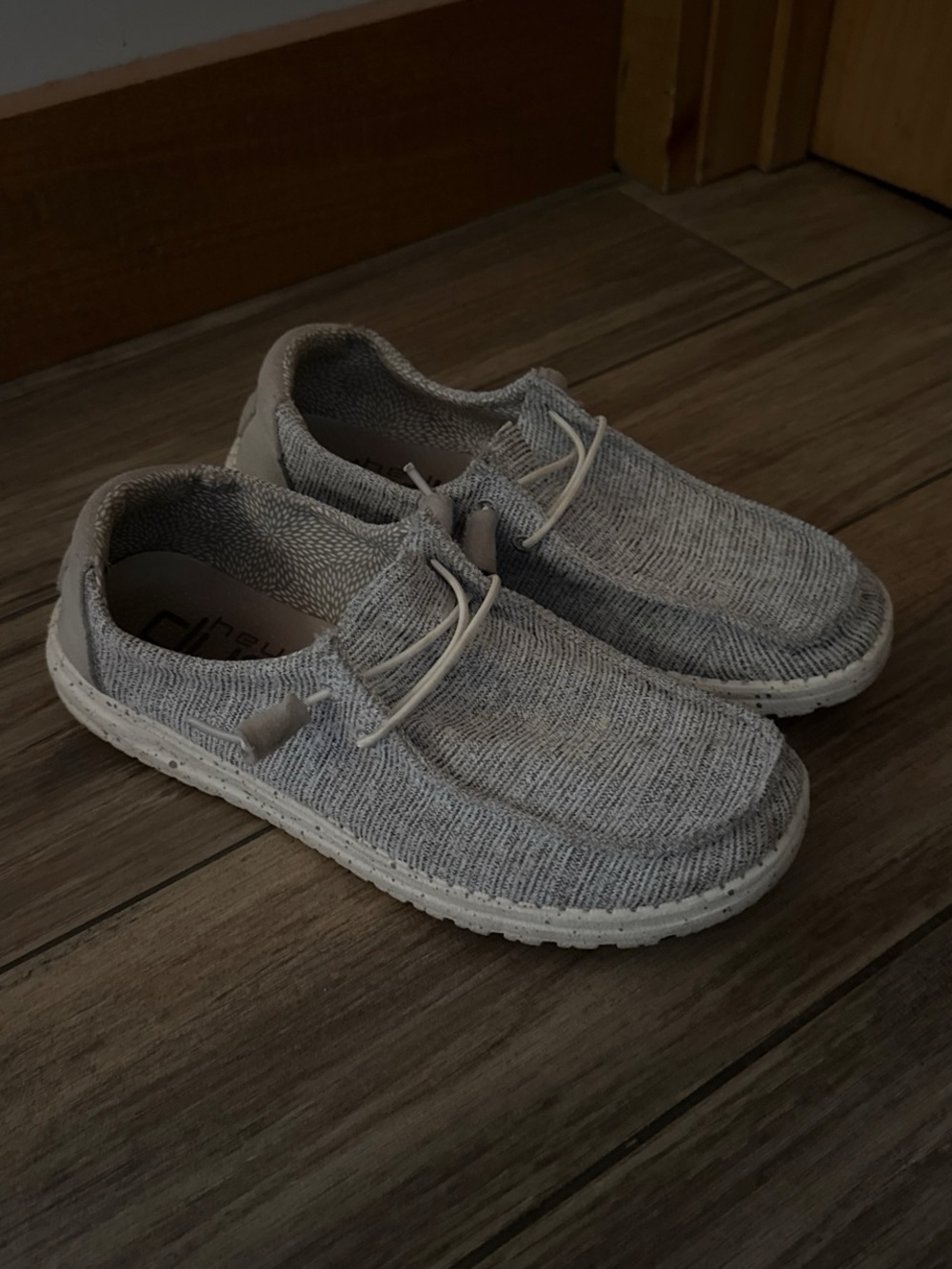 Women’s size 8 Hey Dudes Grey